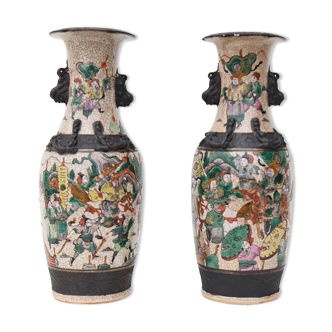 Paire de vases en porcelaine de Nankin