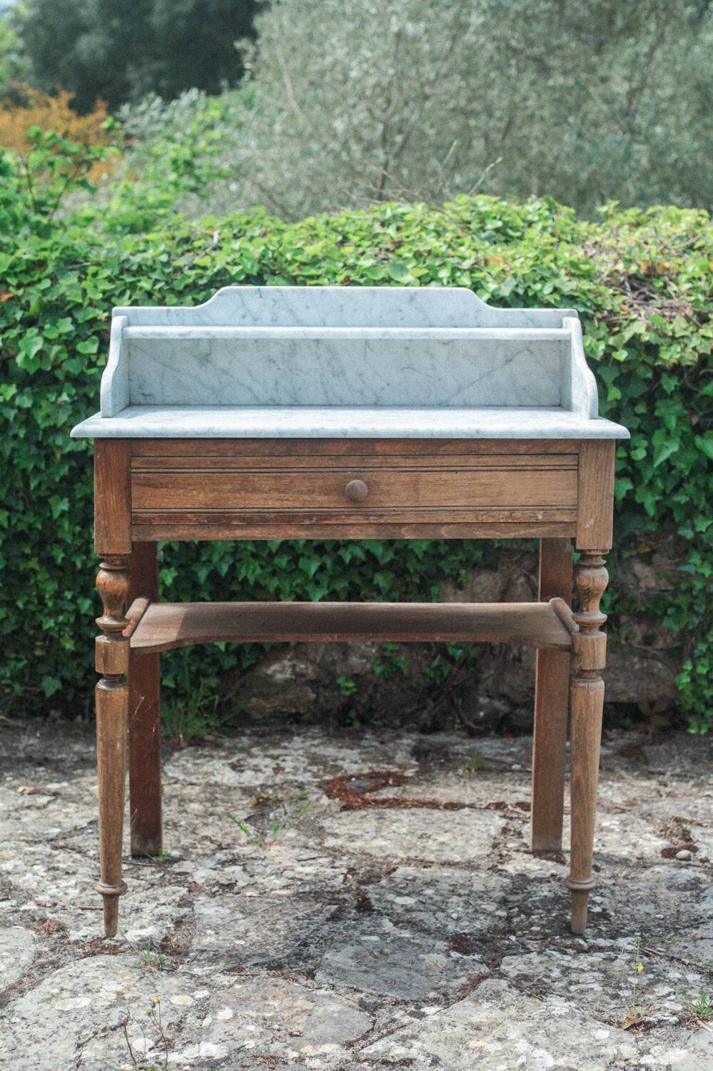 Sublime dressing table chest of drawers