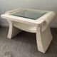 Table basse vintage en travertin et verre biseauté