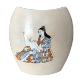 Large porcelain vase with Japanese decoration