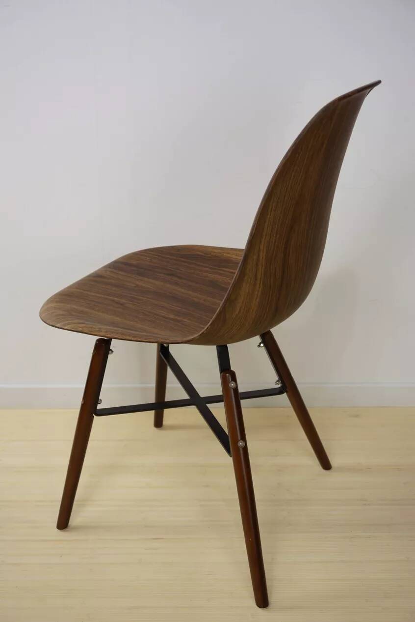 4 chairs in abs, wood and metal