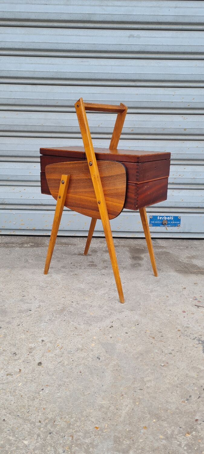 Vintage compass foot worker