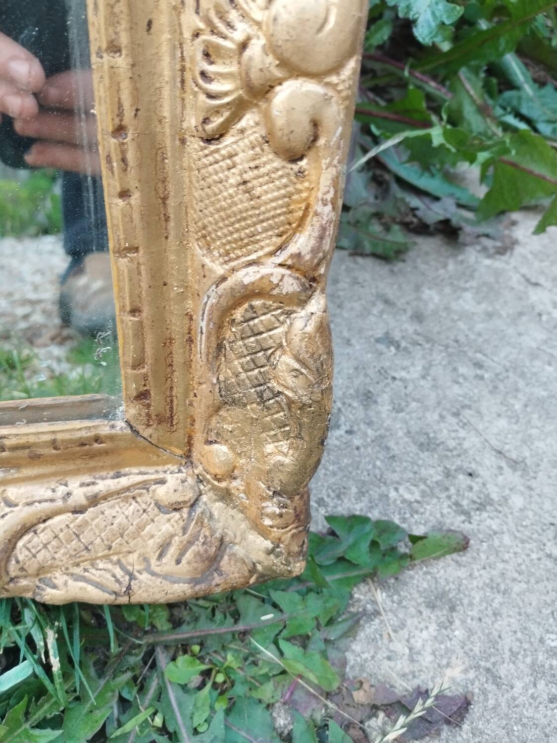 Antique Louis XVI style gilded wood mirror