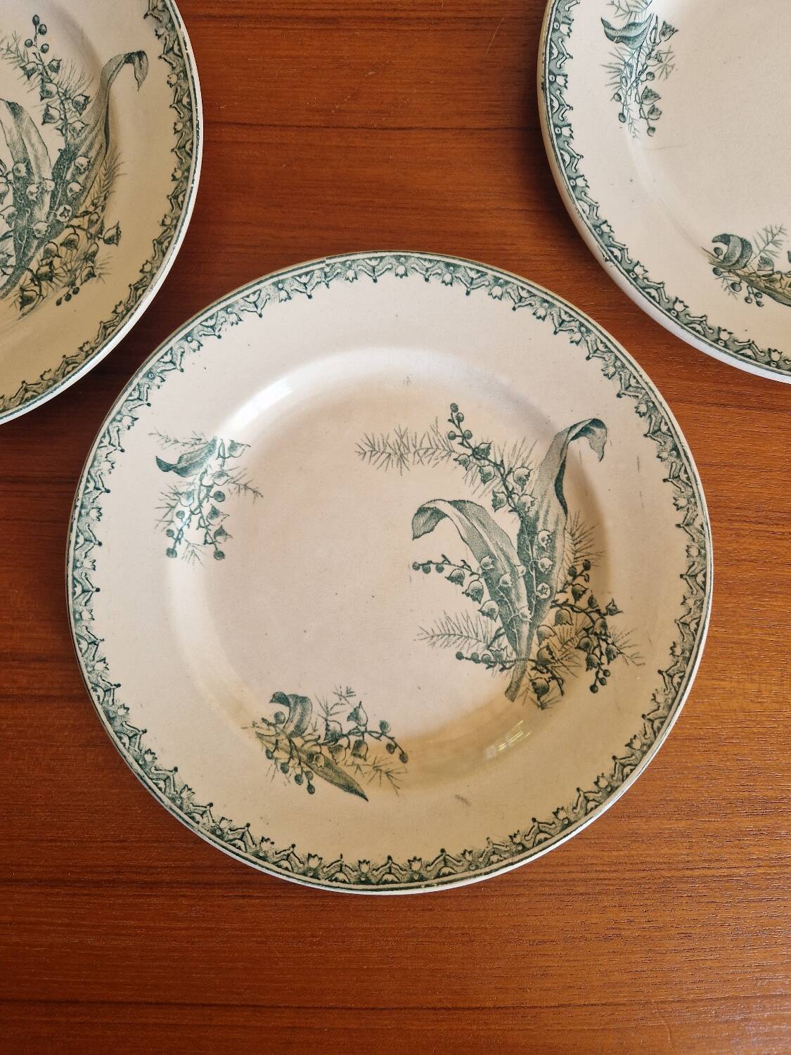 Set of 5 Saint Amandinoise Muguet Plates