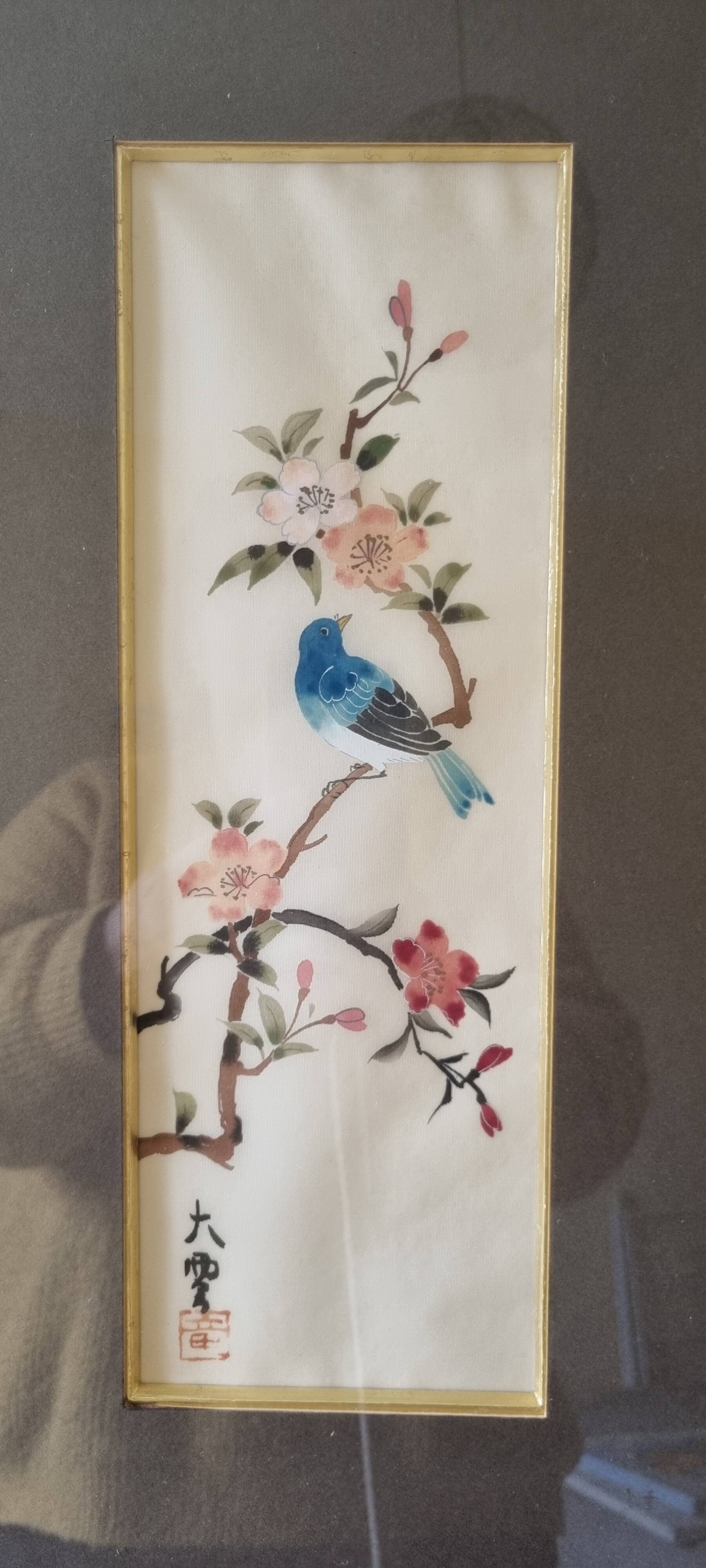 Vintage Chinese paintings on silk