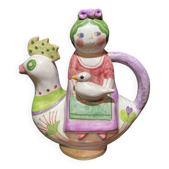 Chicken-shaped decanter