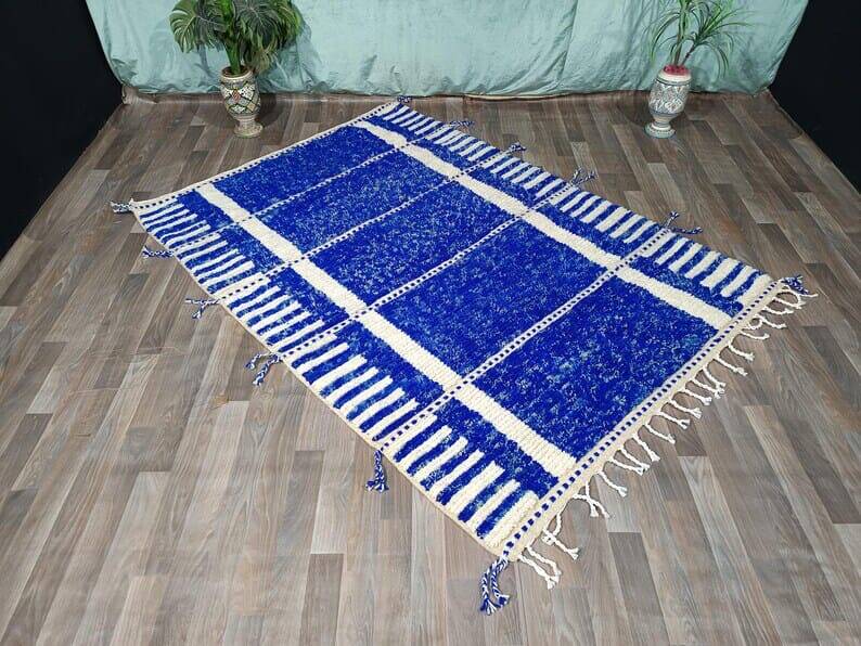 Handmade Beni Ouraine Berber rug, size 150 x 250 cm