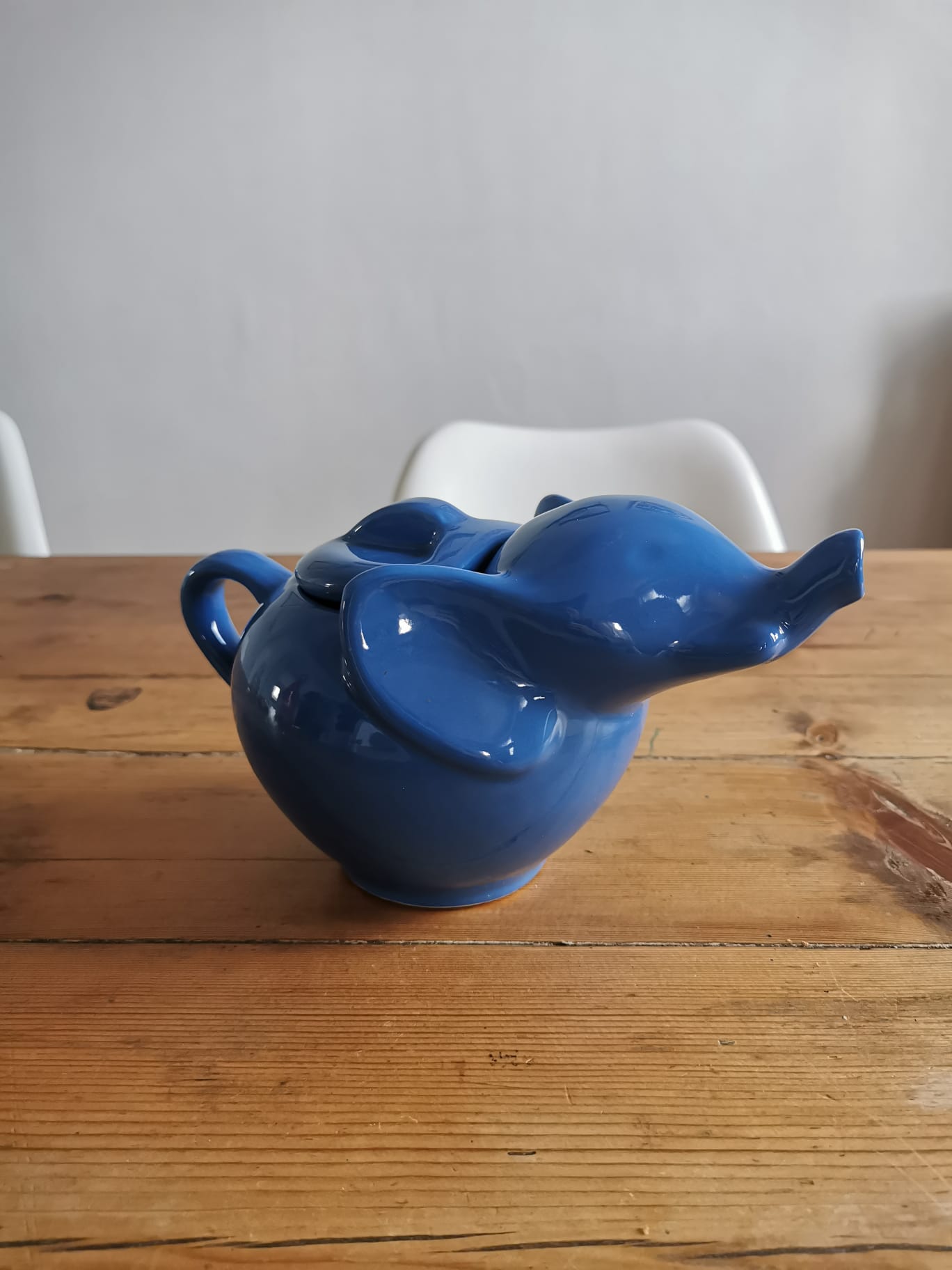 Lipton elephant teapot