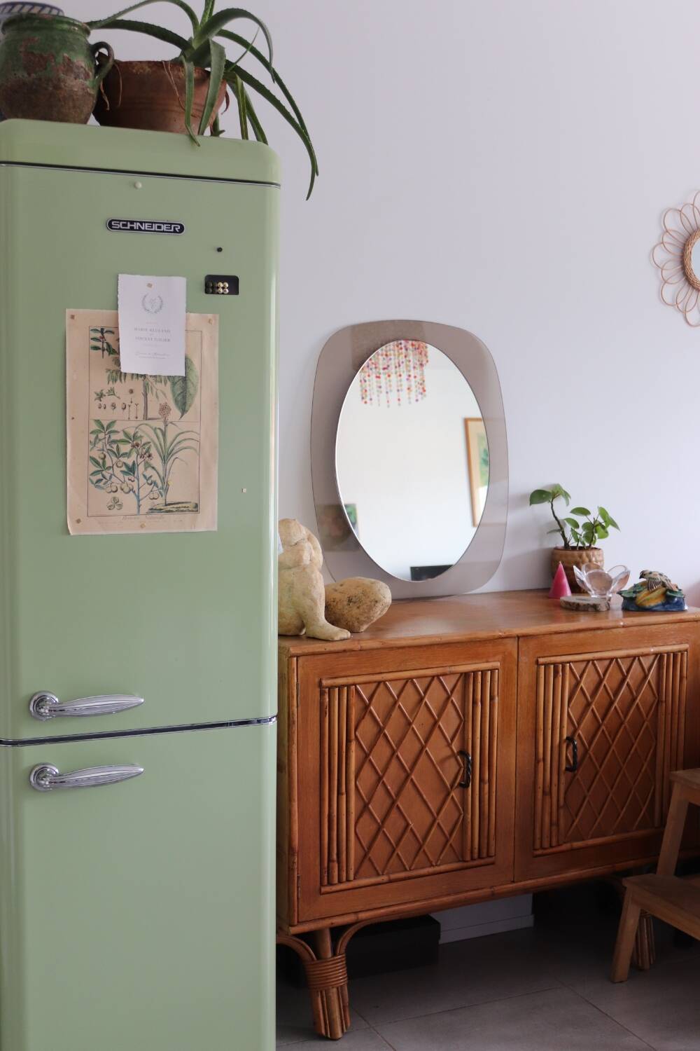 Two-tone glass mirror from the 70s