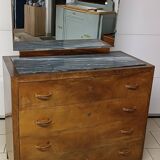 Walnut chest of drawers / dressing table