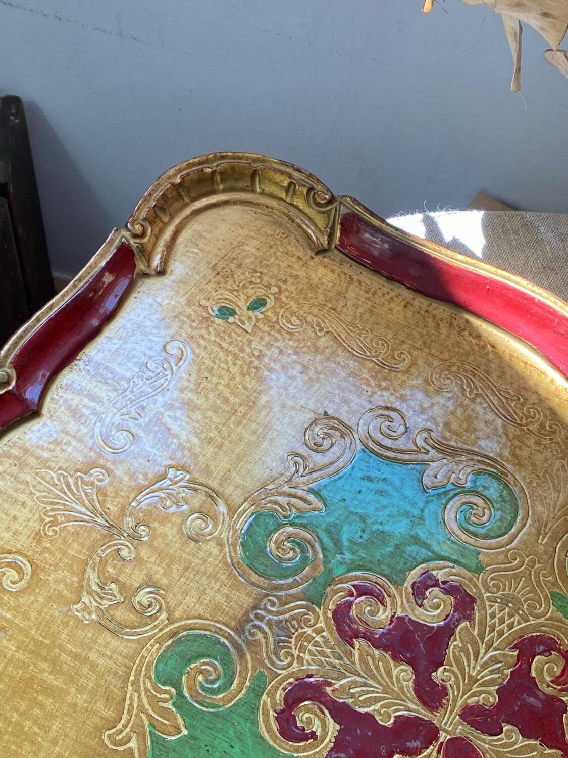 Large Florentine wooden tray