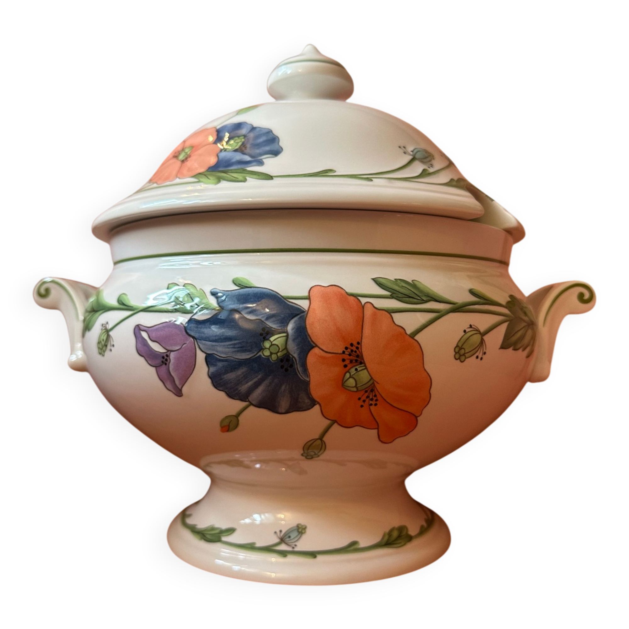 Villeroy & Boch soup tureen Model Amapola, German porcelain