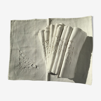 10 serviettes lin motif ajouré brodé main