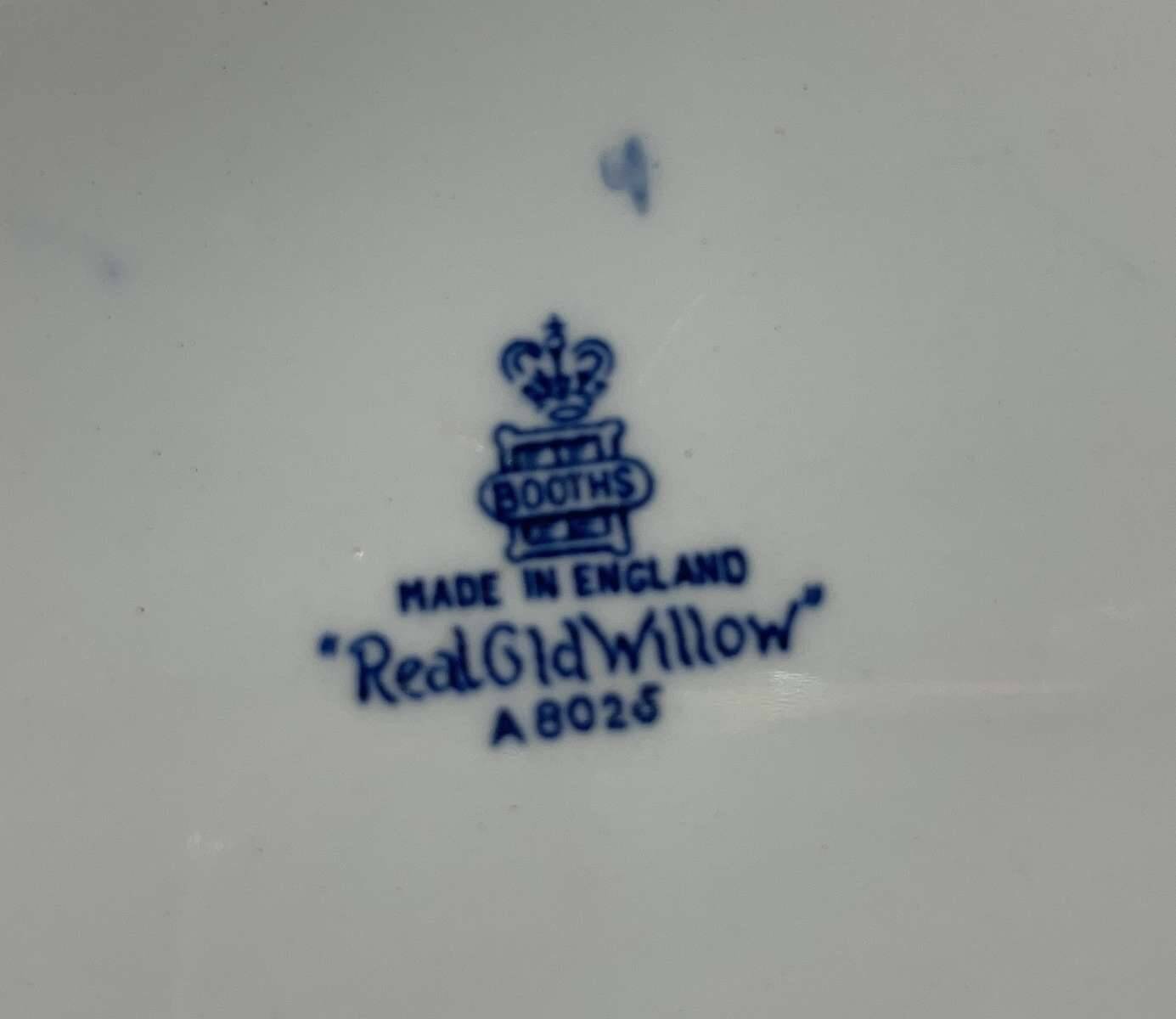 REAL OLD WILLOW English Porcelain Dinner Service - 27 pieces