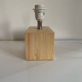 Pied de lampe en bois
