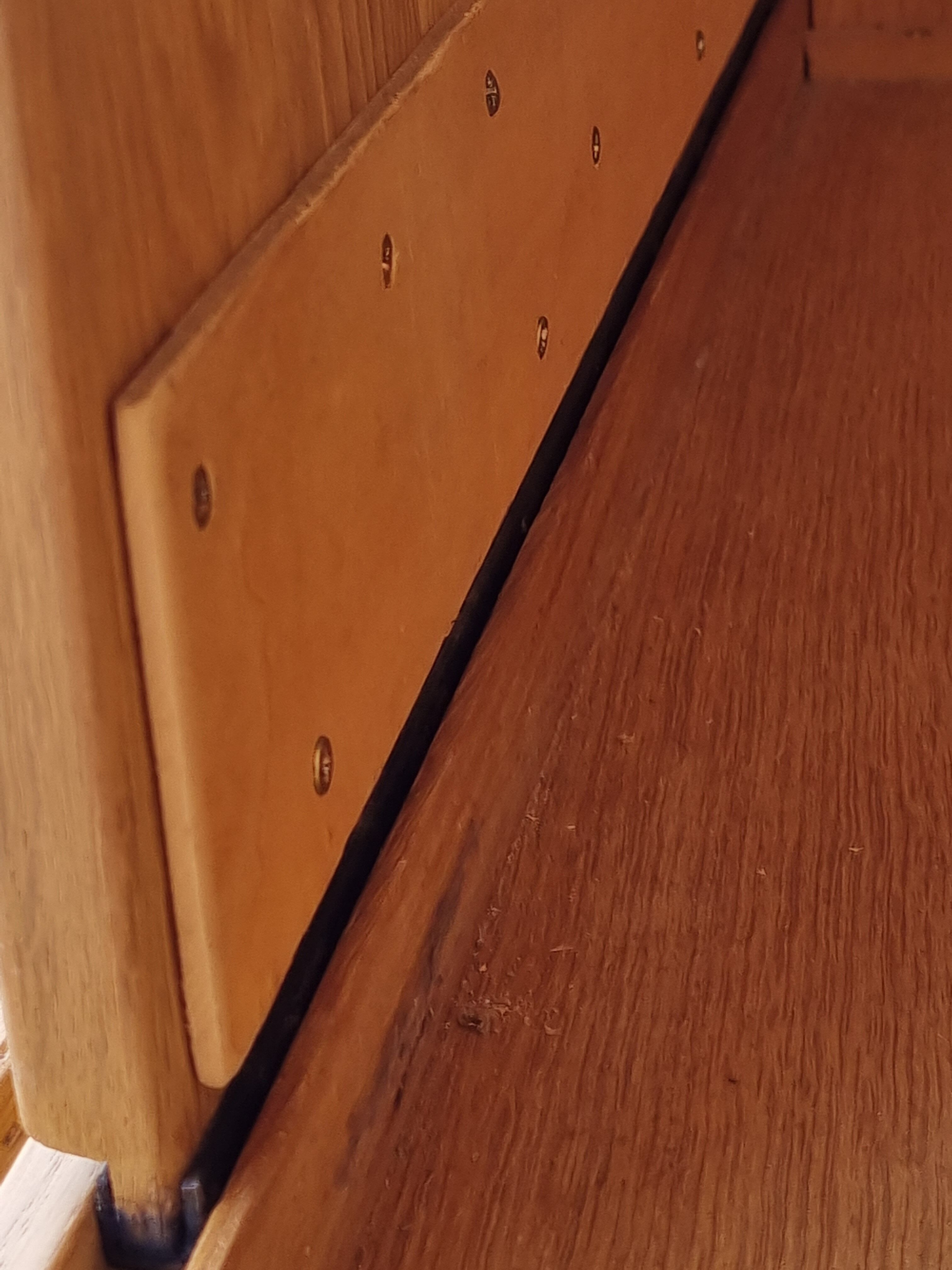 Wardrobe by Guillerme et Chambron, edition Votre Maison