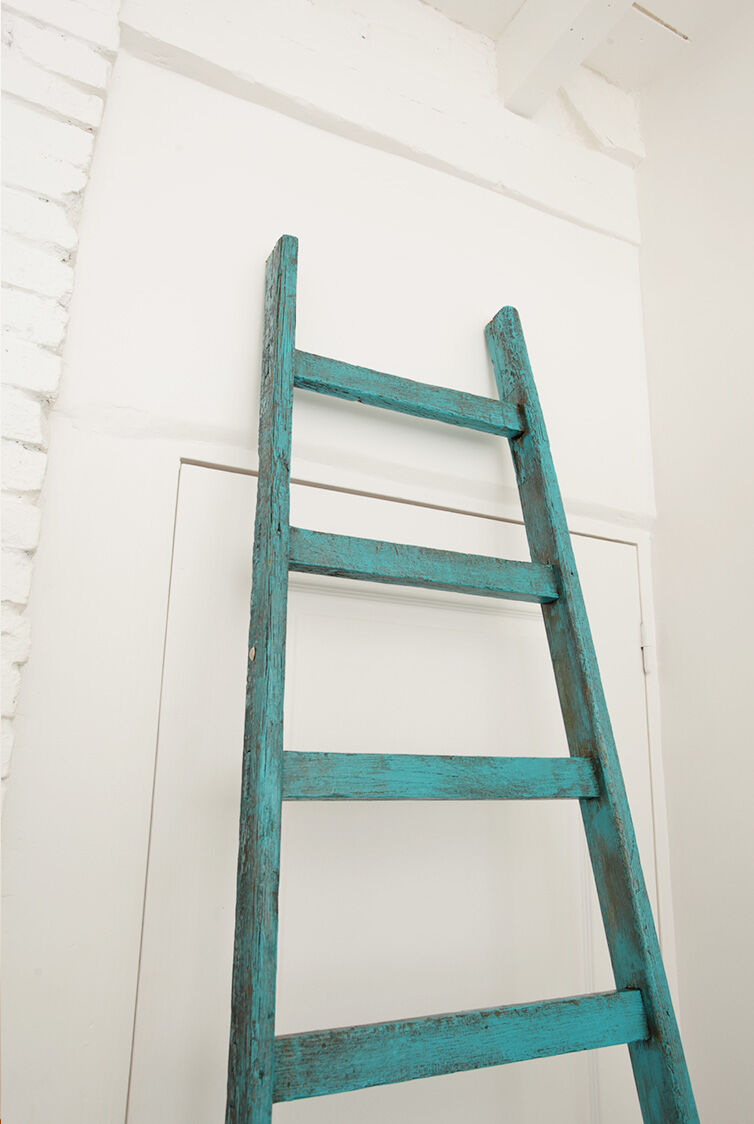 Blue Vintage Scale of painter 230 cm
