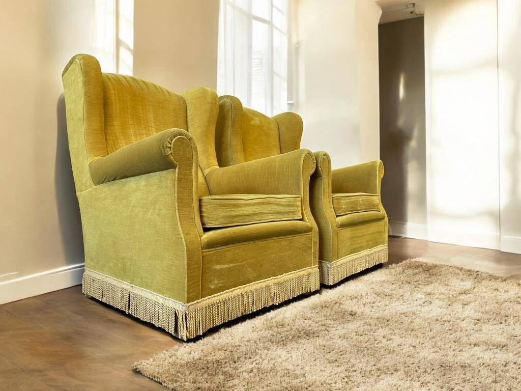 Set of 2 vintage club chairs / armchairs / individual armchairs