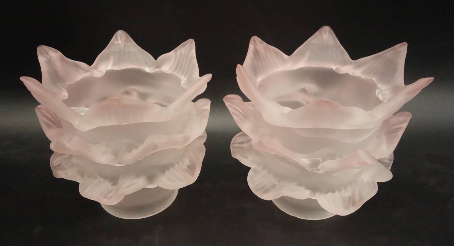 Paire de tulipes en pâte de verre couleur rose pâle