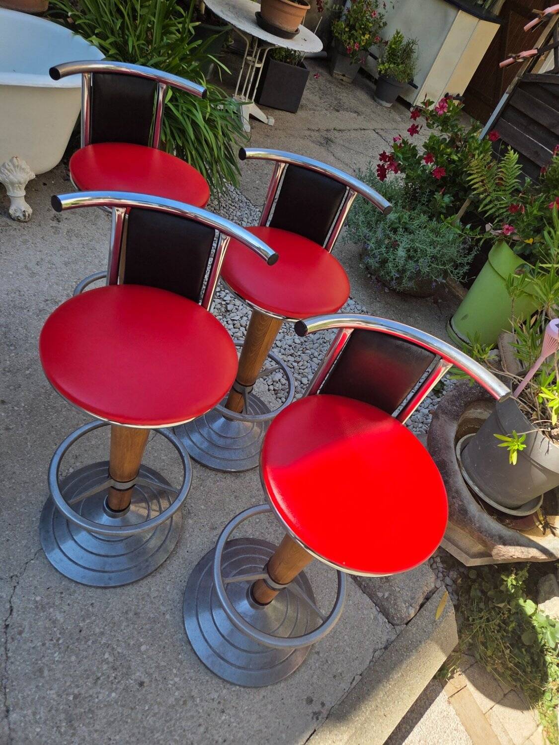 Suite de 4 tabourets de bar bistrot vintage 1970 Design München