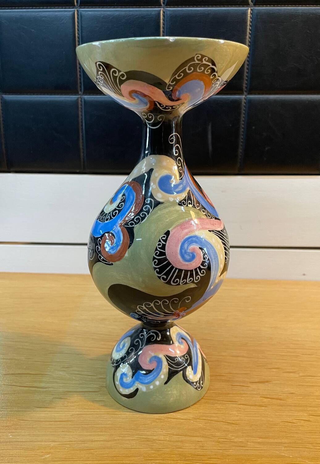 Gabrielle Mackiewicz spool vase