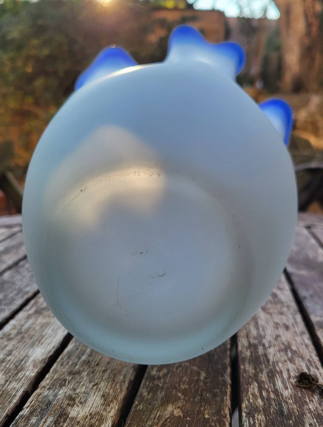 Murano handkerchief vase