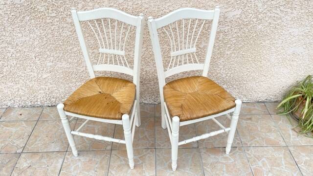 Paire Chaises campagne chic vintage