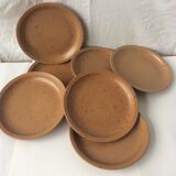 7 sandstone plates