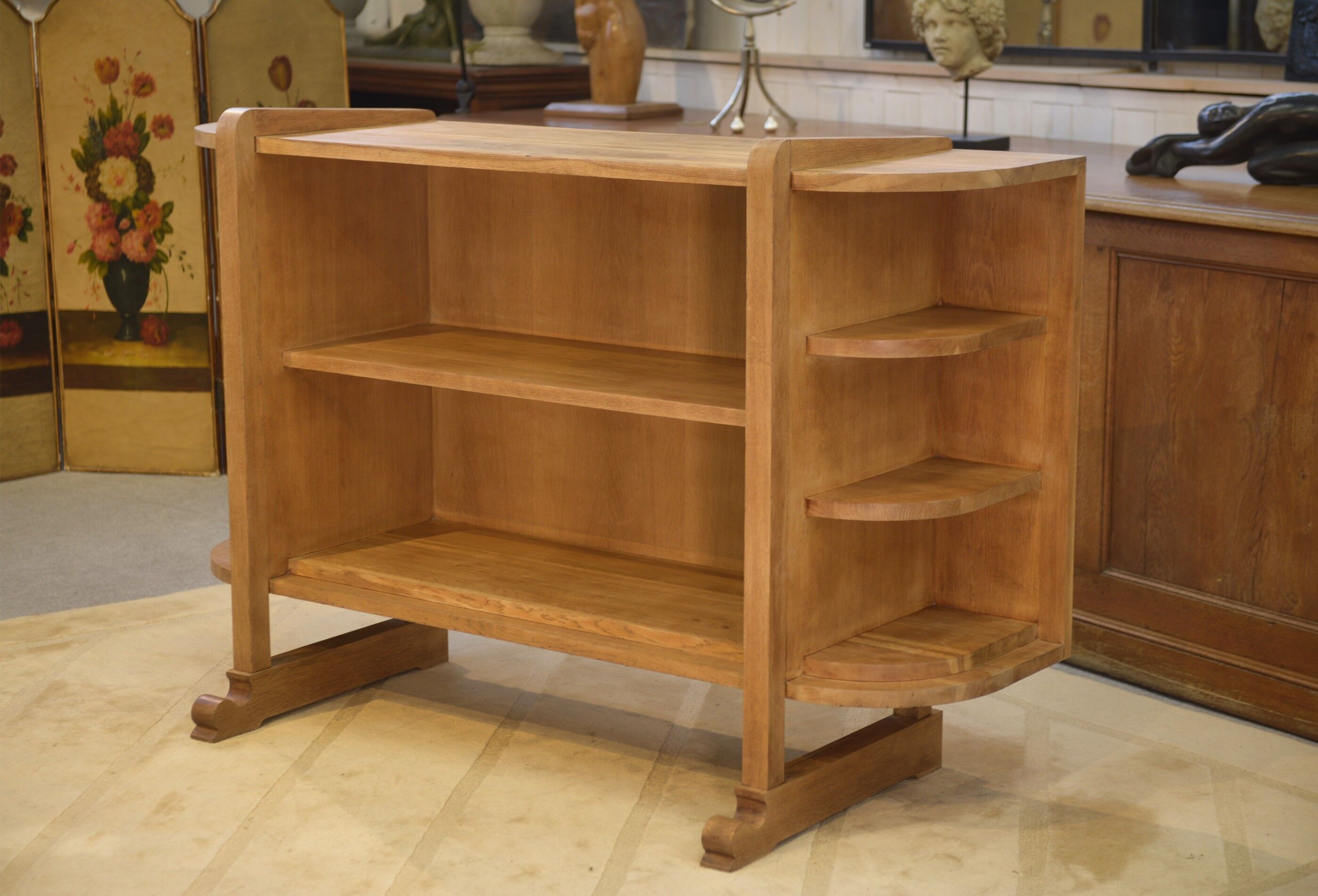 Art Deco modernist oak shelf from the 1940s.