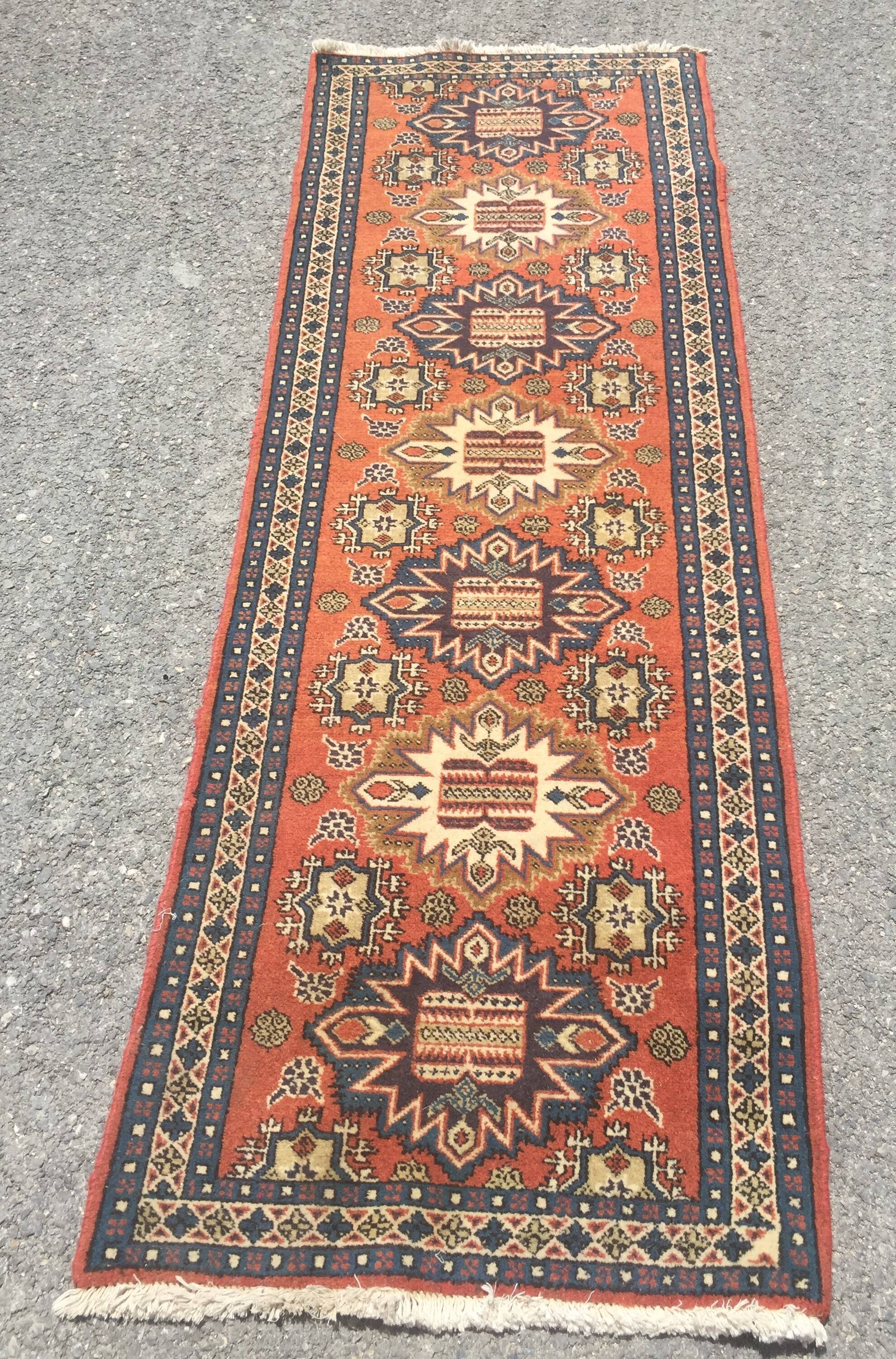 Carpet of orient iran ardabil Persian: 0.70 X 2.05 meters