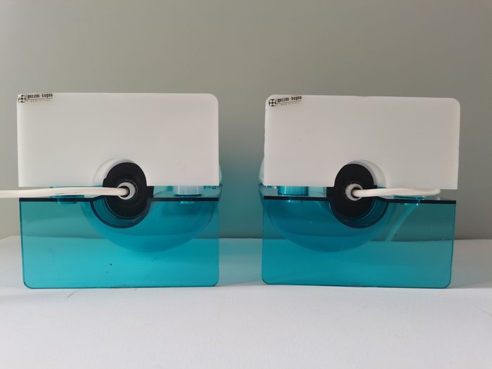 Pair of Italian lamps Guzzini Sirio