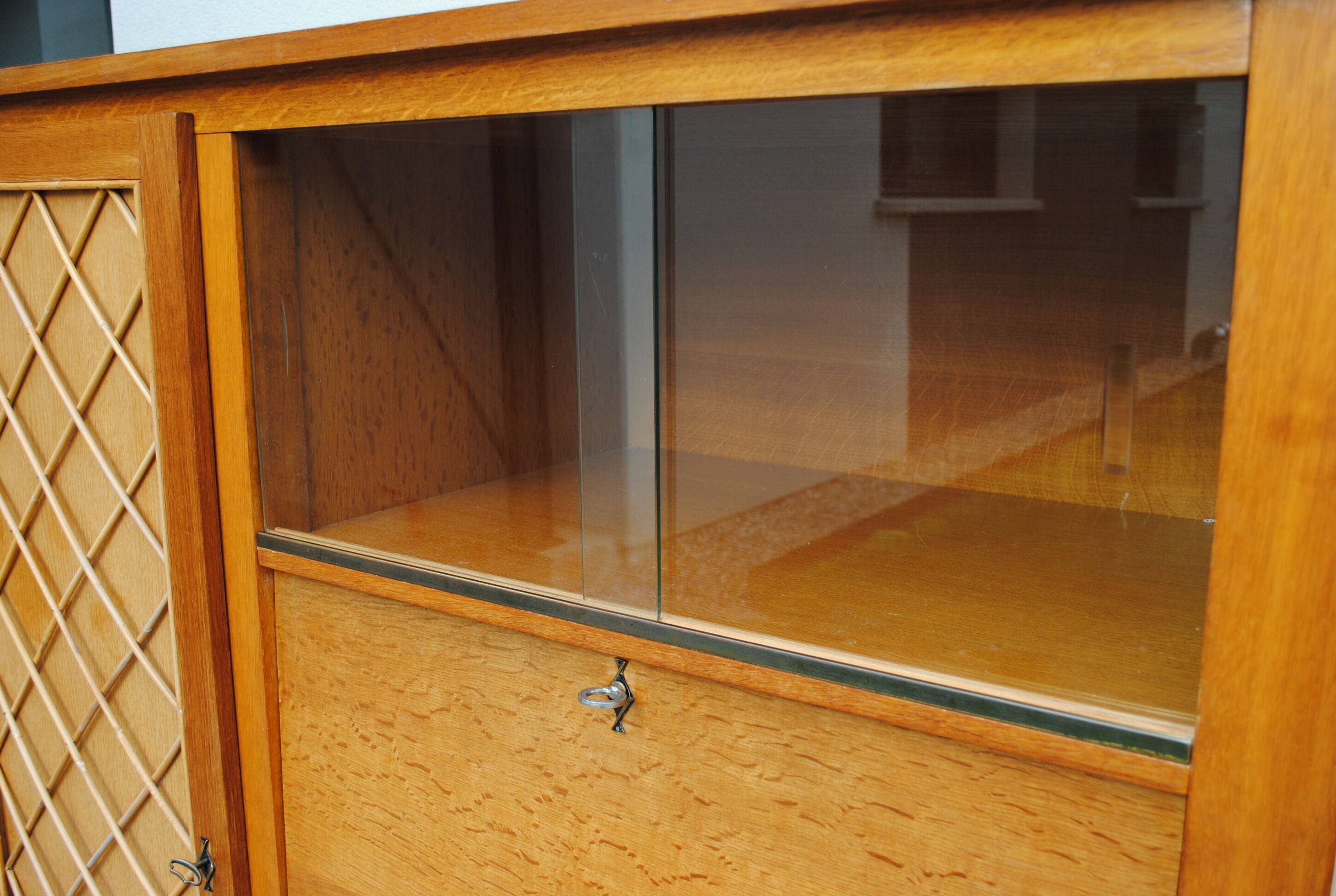 Cabinet rattan vintage year 60