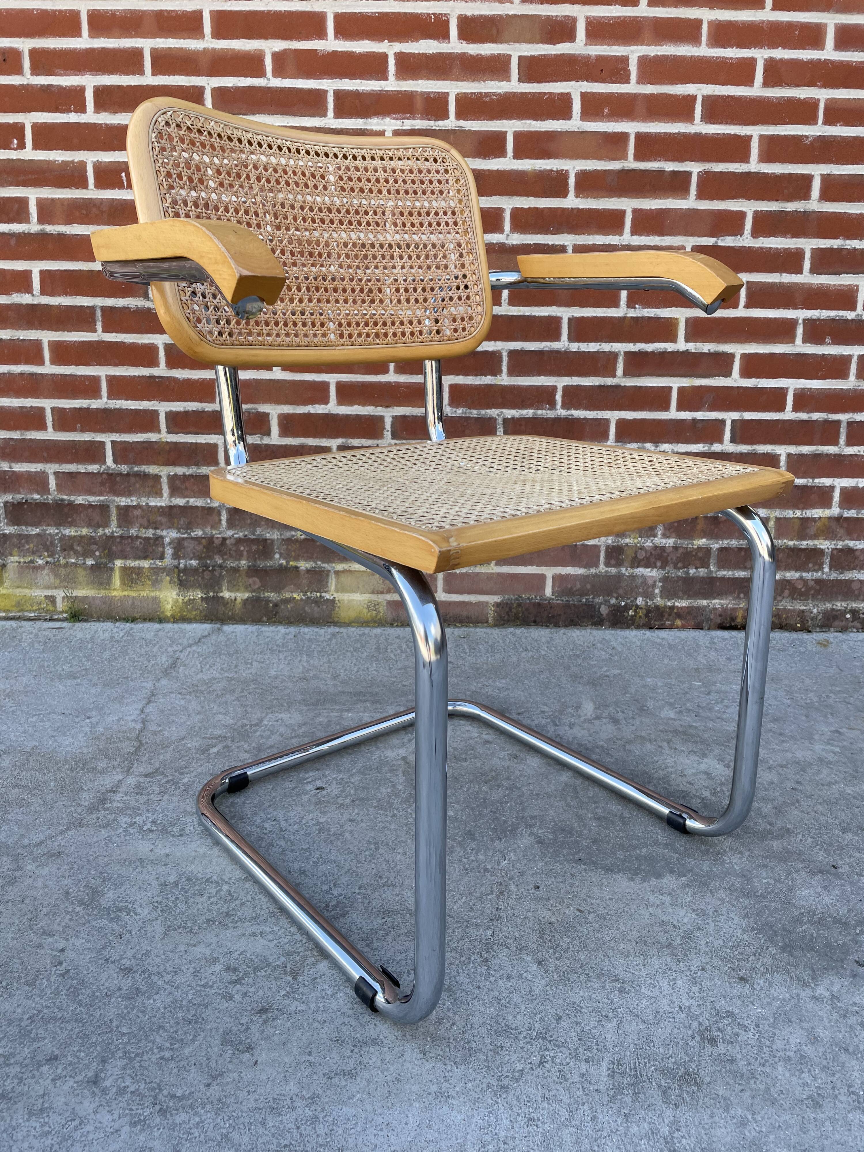 Cesca model design chair with armrests chrome version