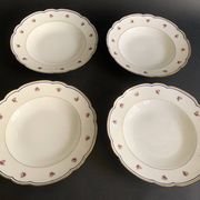 4 soup plates in Paris porcelain, "A la Reine" model, 1890, Damo