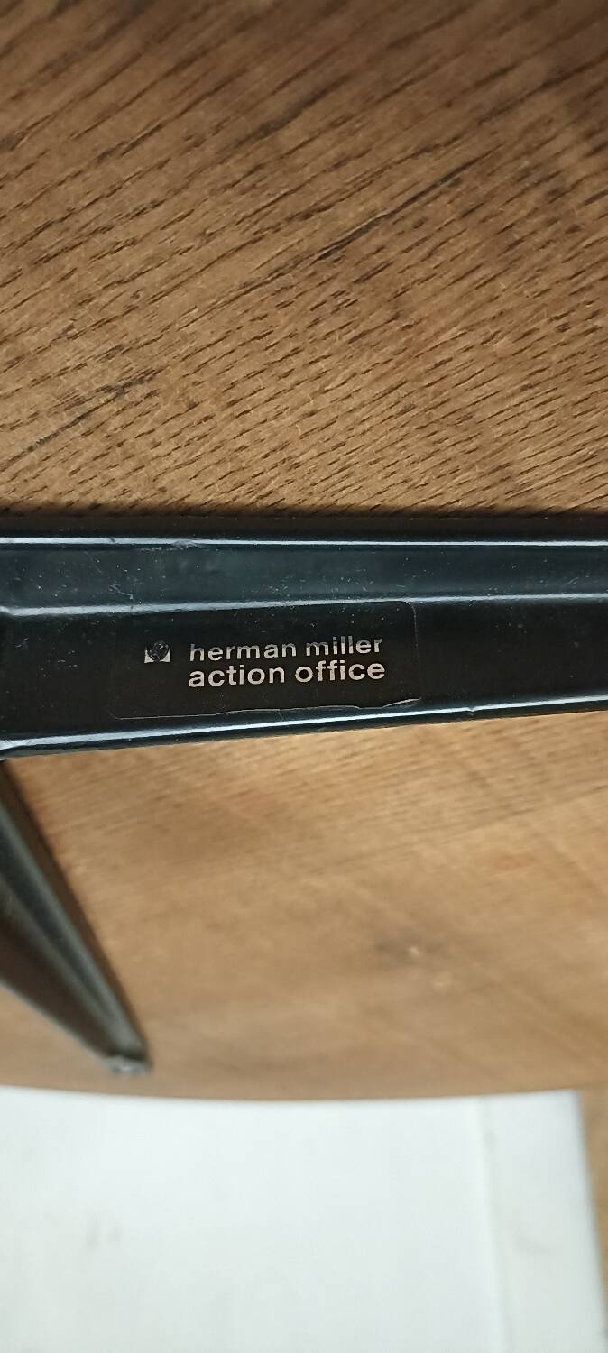 Hermann Miller table