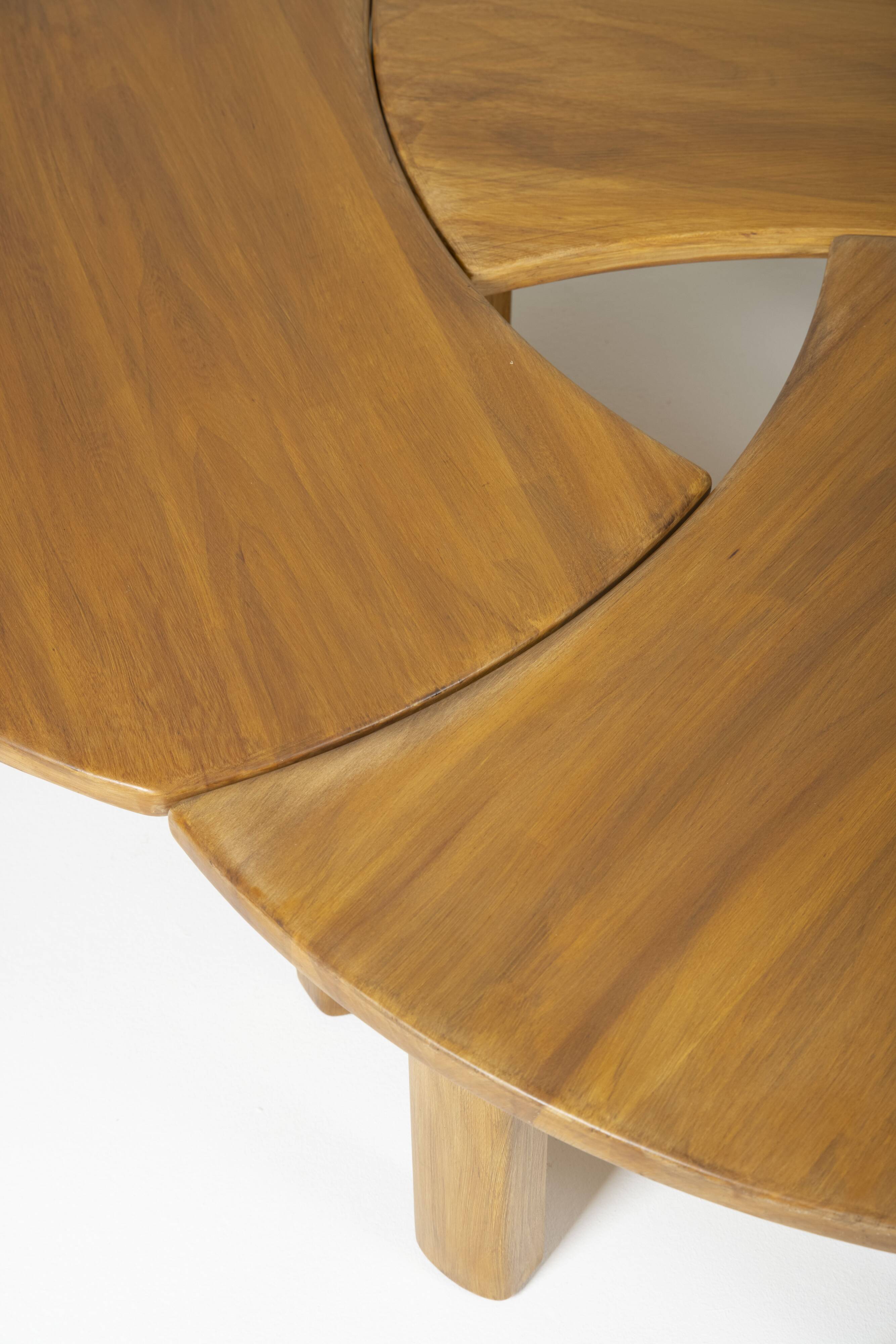Table basse en orme massif, 1970s