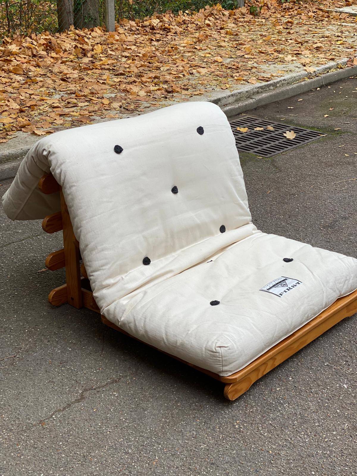 Canapé futon scandinave convertible lit une place 95x180cm