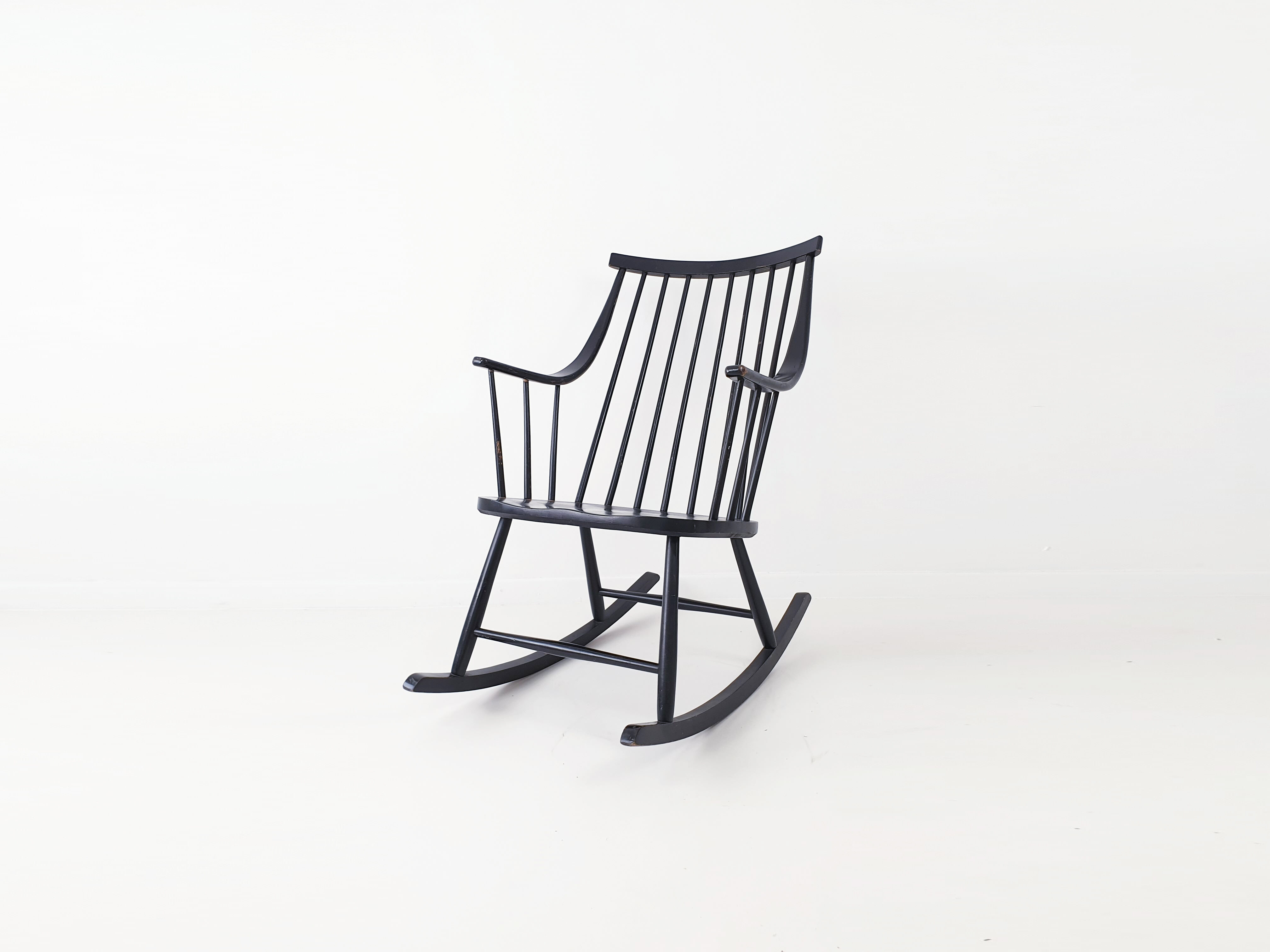 Scandinavian rocking black