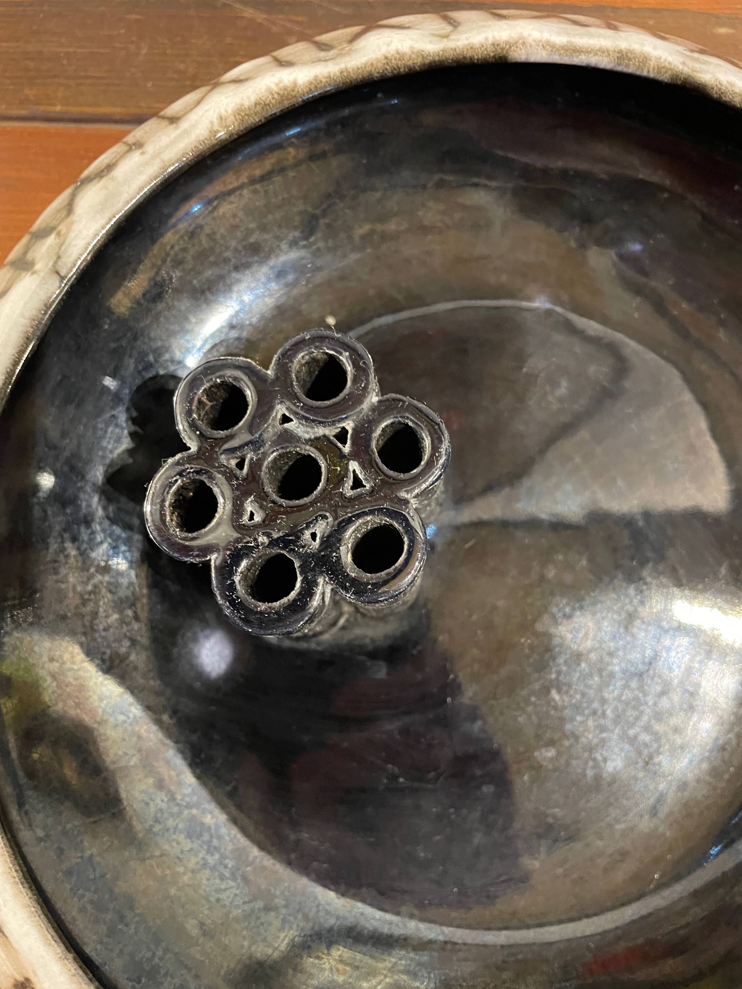 Hungarian ceramic empty pocket