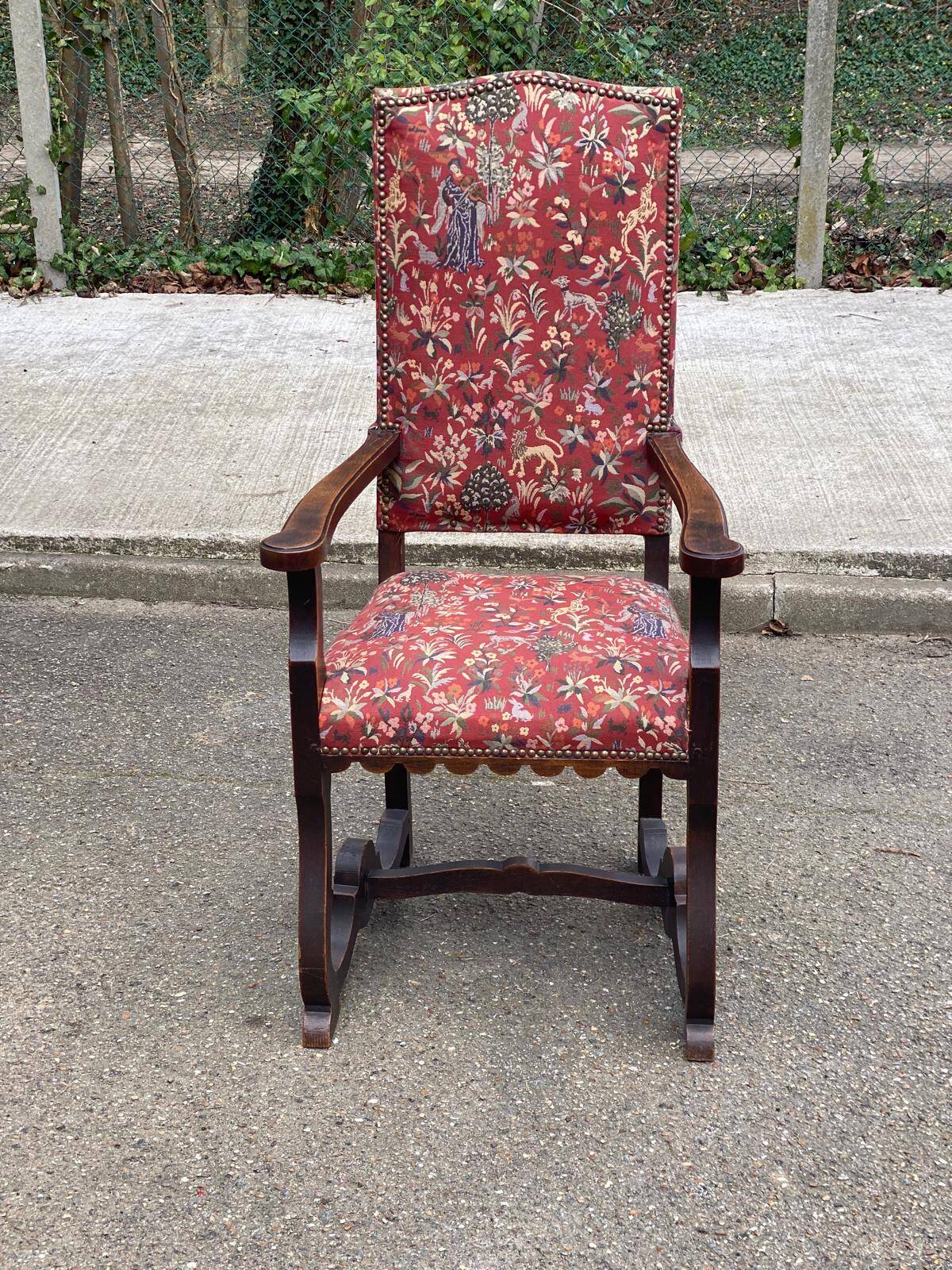 Henri II armchair in solid wood and floral burgundy fabric, 19th century.