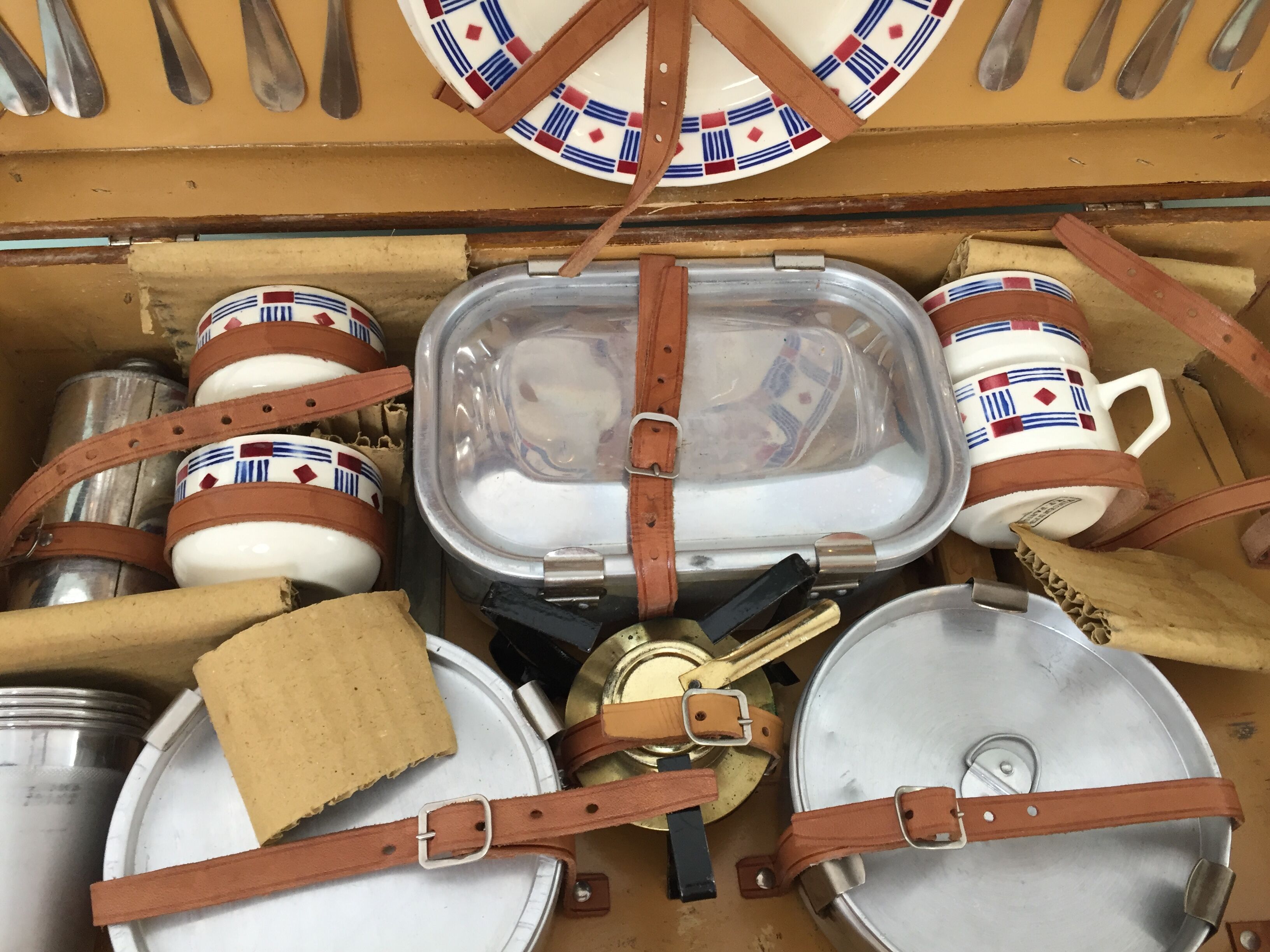 Valise pique nique vintage maison Marvel 1950