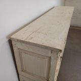 Patinated display cabinet
