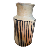 Sejnane vase