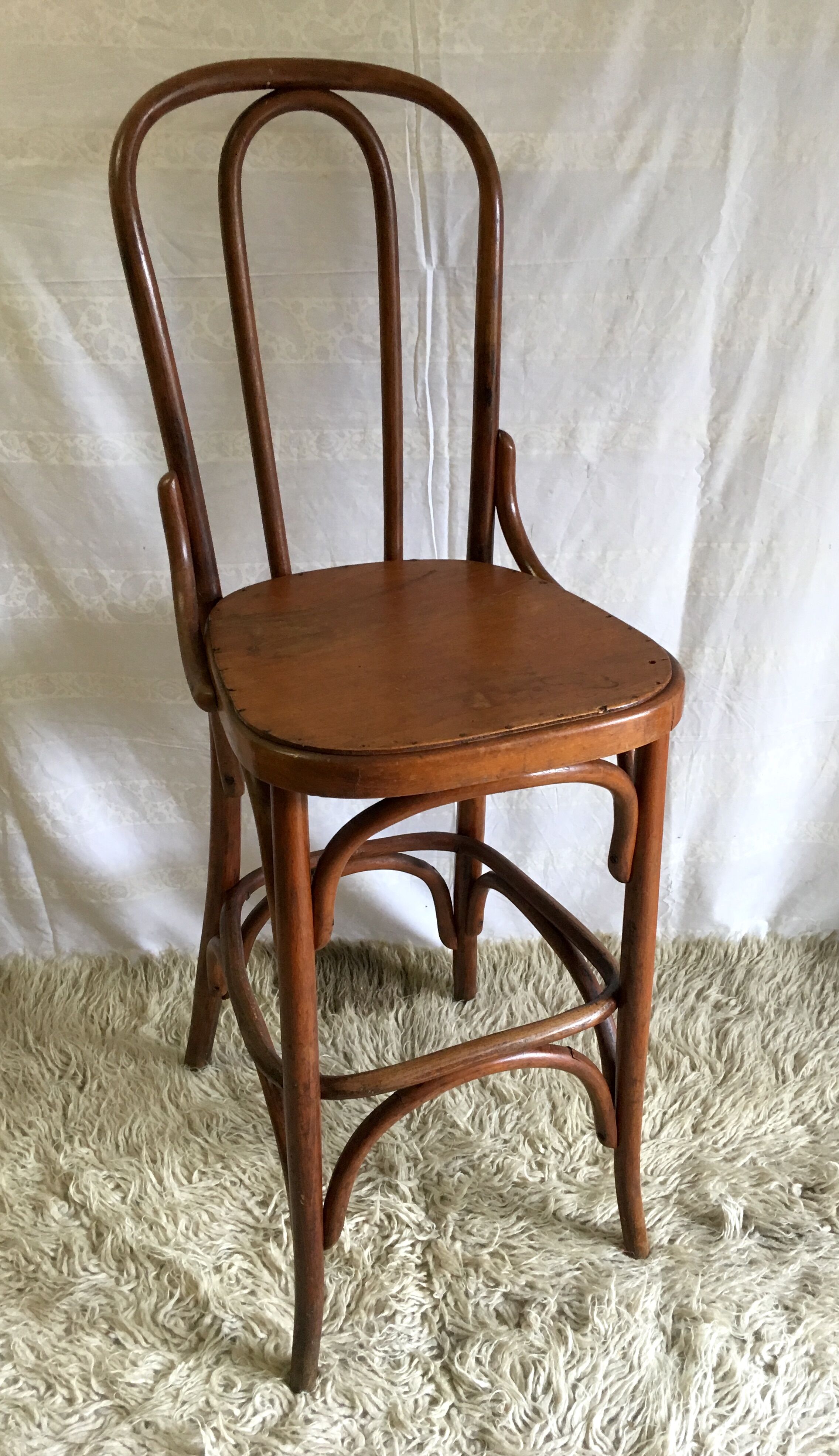 Fischel curved wooden countertop chair - mid. 20th