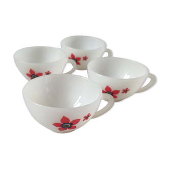 Set of 4 arcopal coffee cups