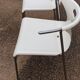 Paire de fauteuils  desing chrome et résine