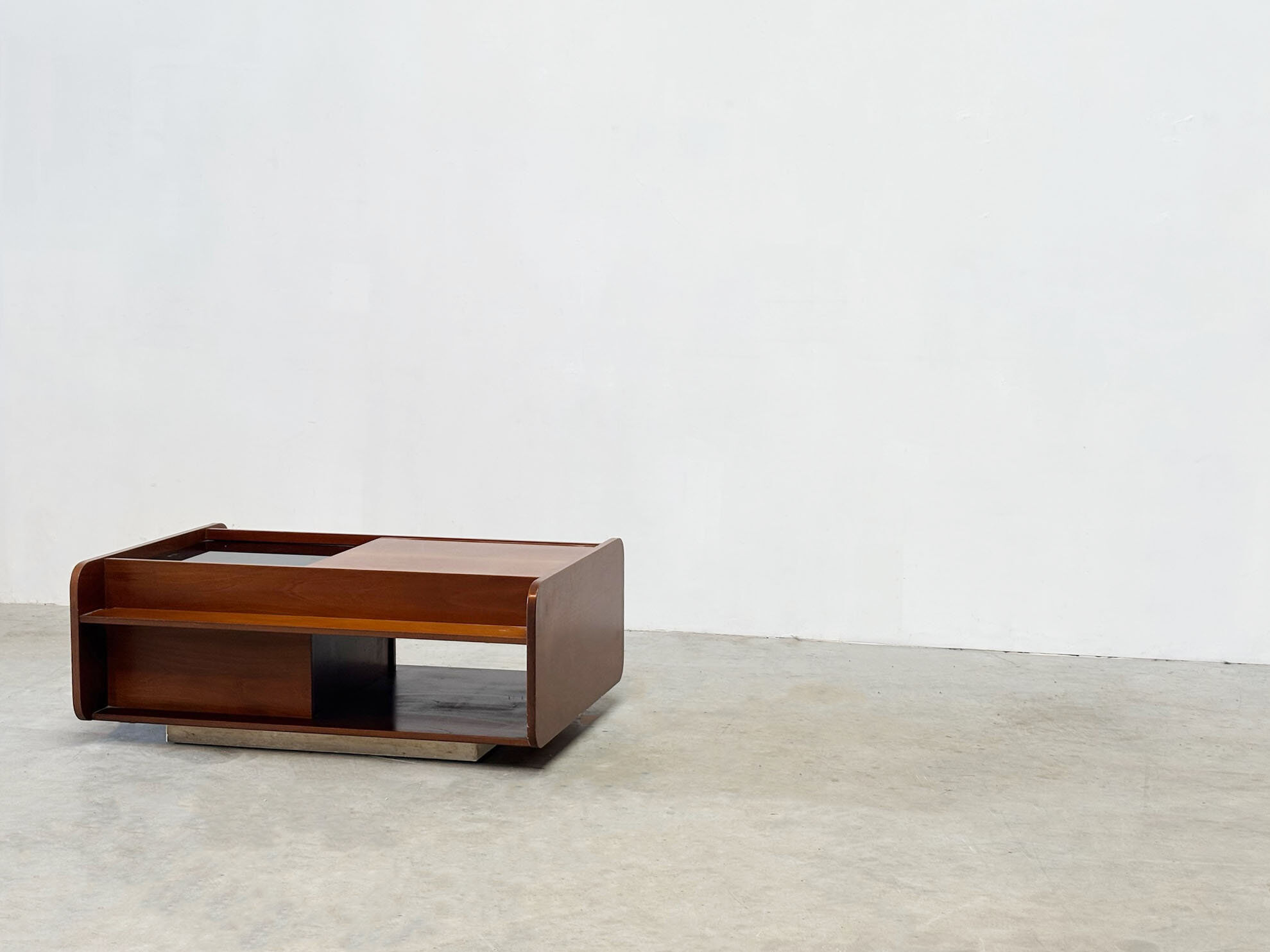 Table basse de bar italien