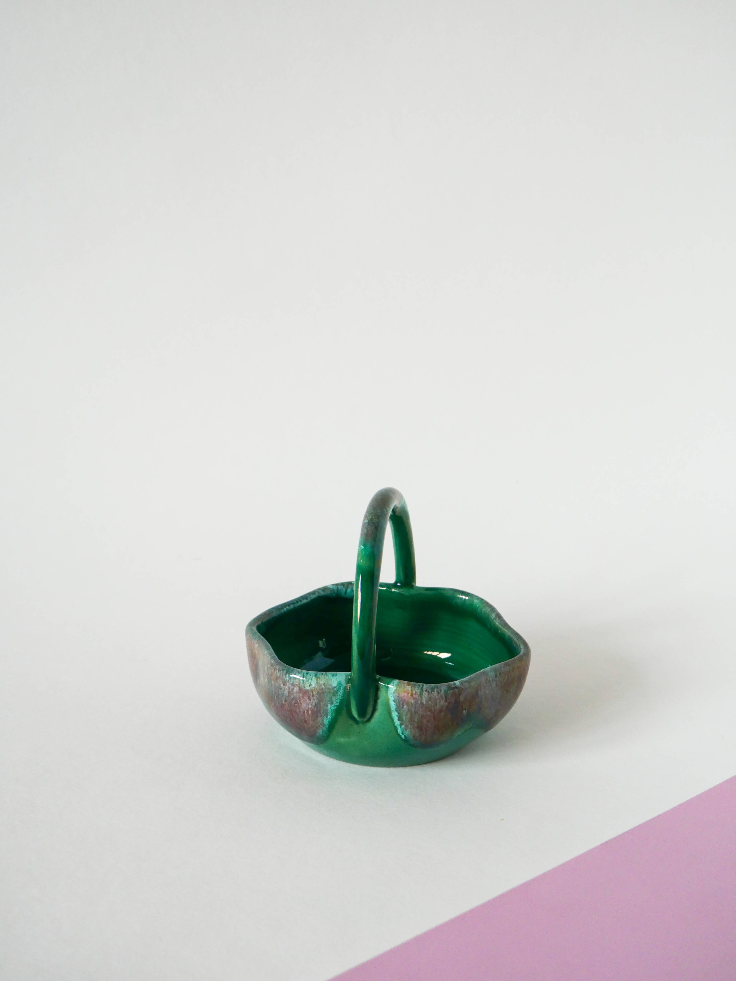 Green ceramic pocket tray, signed, 1970