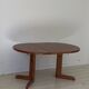 Extendable table for 4/6 people in pine.