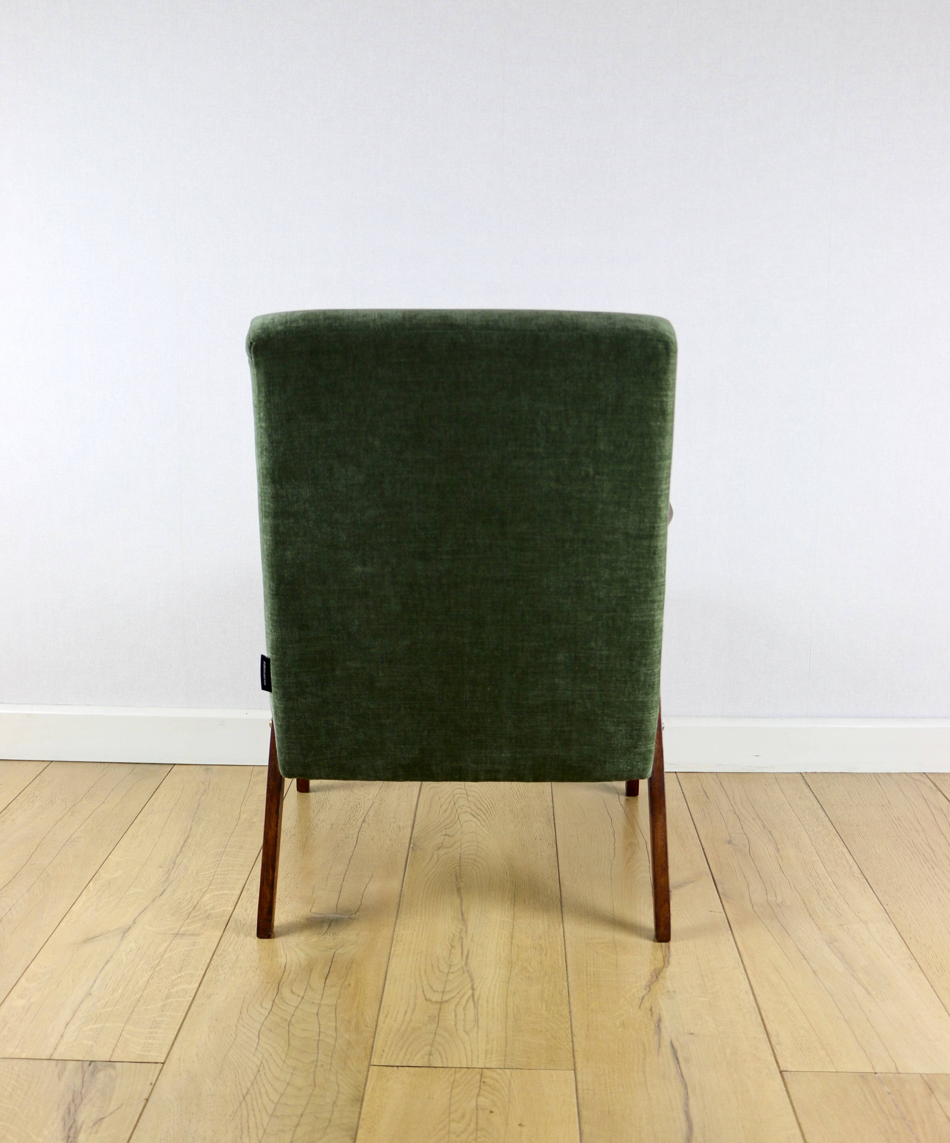Classic green olive structural armchair like Chierowski